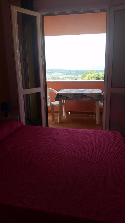 Casa Vacanze "La Caldosa" Badesi Extérieur photo